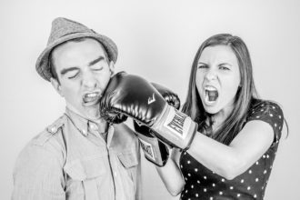 3 Wege, um eine problematische Beziehung zu verbessern problematische Beziehung